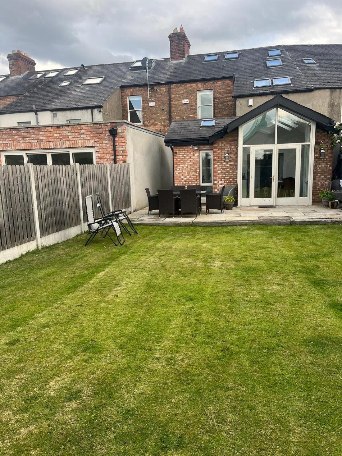 Vakantiehuis Victorian House With Cricket Ground Views *
